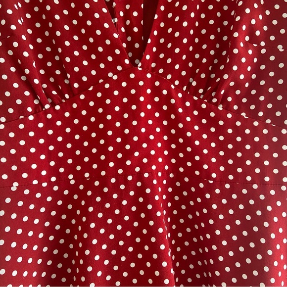 Showpo red and white polka dot dress with fabric tie  Size 20 - Picture 12 of 15